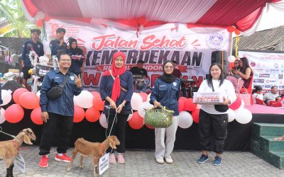 Jalan Sehat RW 11 Driyan Driyan HUT RI Ke-81