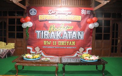 Malam Tirakatan RW 11 Driyan, Refleksi Kemerdekaan dalam Balutan Kebersamaan dan Kekhidmatan